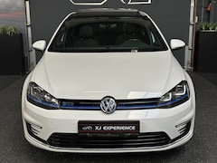 Volkswagen Golf - 1.4 TSI GTE DSG PANORAMADAK