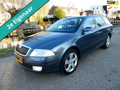 Skoda Octavia Combi - 1.8 TSI 161pk Clima Cruise Trekhaak 1300kg. Historie