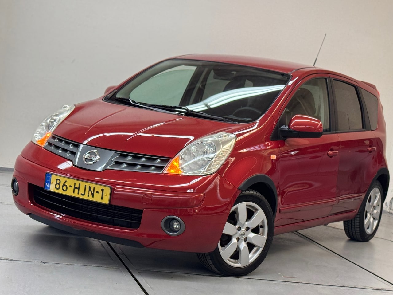 Nissan Note - 1.6 Life Pack Automaat Cruise NAP - AutoWereld.nl