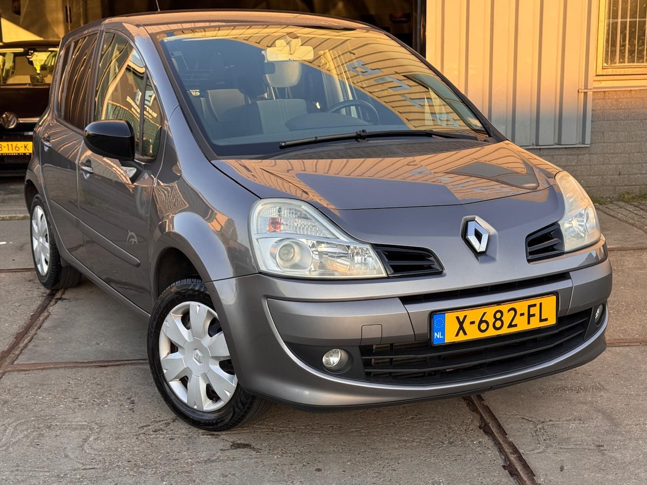 Renault Modus - 1.2 TCE Expression Airco/Cruis/Nieuw Riem - AutoWereld.nl