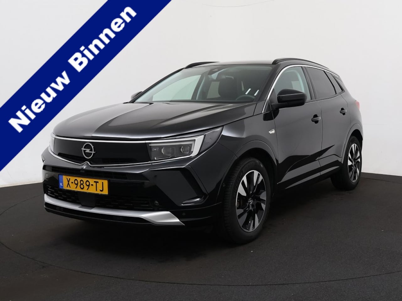 Opel Grandland - 1.2 Turbo Level 3 130pk Aut. Elegance | 18Inch | Navi | 360 Camera | Elektr. klep |  01-20 - AutoWereld.nl