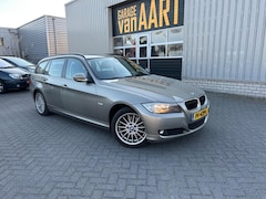 BMW 3-serie Touring - 320d Efficient Dynamics Edition Luxury Line | LEER | PANO DAK | NAVI |