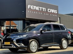 Mitsubishi Outlander - 2.4 PHEV INSTYLE AUT PANODAK DESIGNO-LEDER NAVI CAMERA APPLE-CARPLAY LED LMV PDC