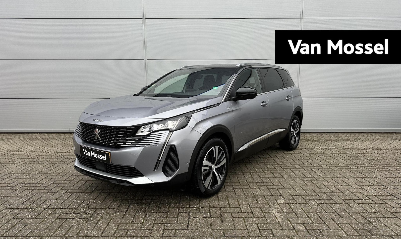 Peugeot 5008 - 1.2 Hybrid GT | Automaat | 7-zitplaatsen | Navigatie | Camera | Apple Carplay/Android Auto - AutoWereld.nl