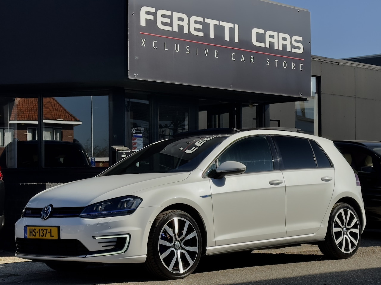 Volkswagen Golf - 1.4 TSI AUT6 GTE 158D.KM PANODAK SPORT-INT NAVI CAMERA LED LMV PDC - AutoWereld.nl