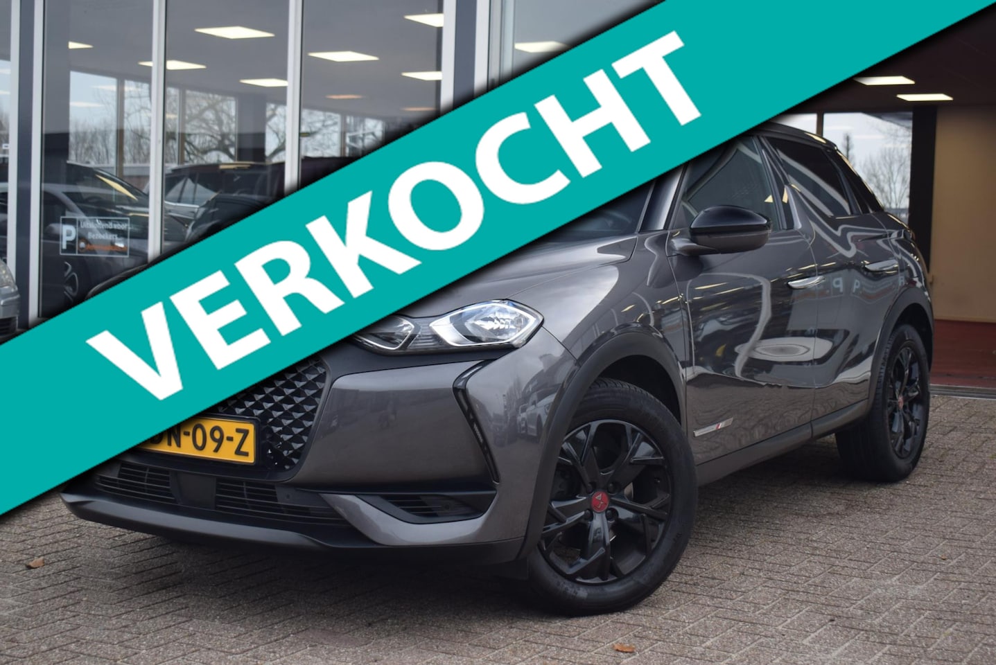 DS 3 Crossback - 1.2 PureTech So Chic LED VERLICHTING | CARPLAY| CLIMATE CONTROL | CRUISE CONTROL |NAVIGATI - AutoWereld.nl