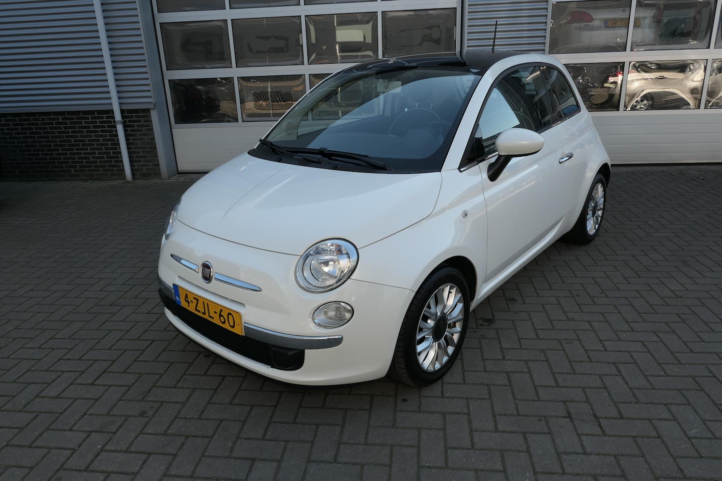 Fiat 500 - 0.9 TwinAir Turbo Lounge 0.9 80pk Twinair Turbo Lounge - AutoWereld.nl