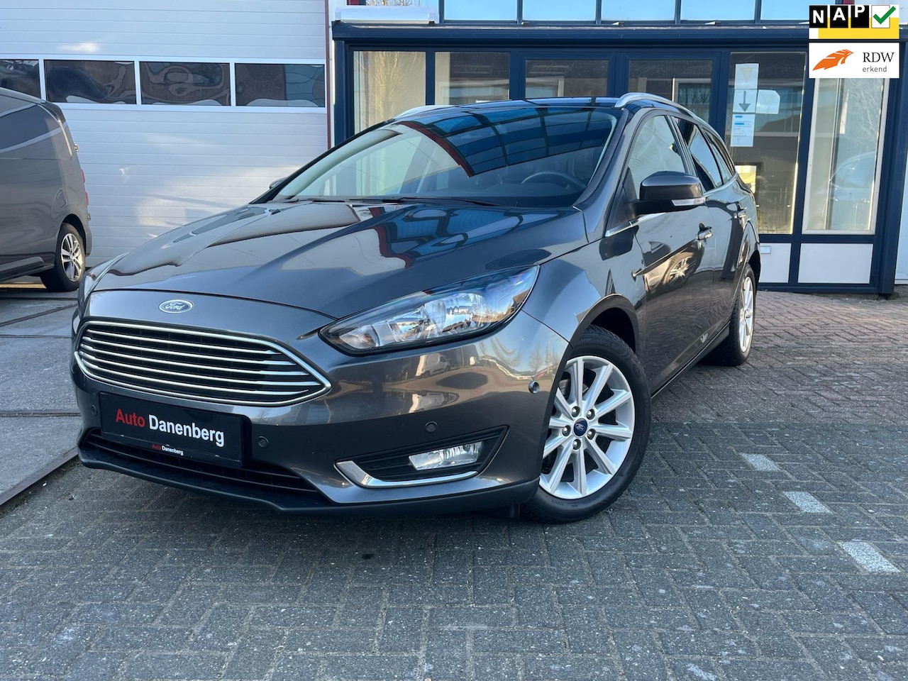 Ford Focus Wagon - 1.0 Titanium 125pk nieuwe distributieriem - AutoWereld.nl