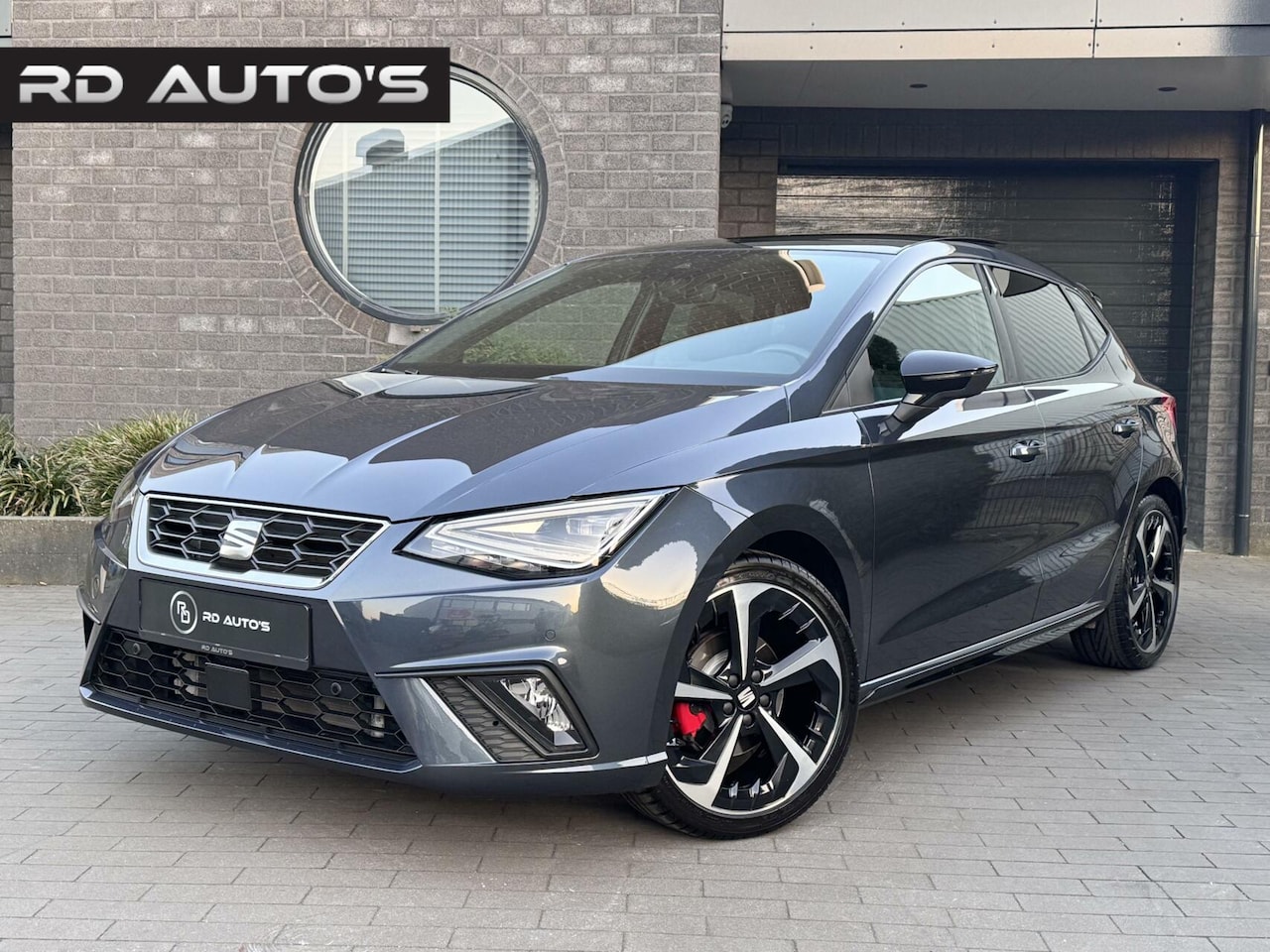 Seat Ibiza - 1.5 TSI FR 150PK Pano Leder Camera Beats Sfeerverlichting - AutoWereld.nl