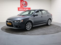 Mitsubishi Lancer Sportback - 1.8 Intense, NL, 2e eig. Boekjes, goed onderhouden, Zeer compleet, Betrouwbaar, Trekhaak,