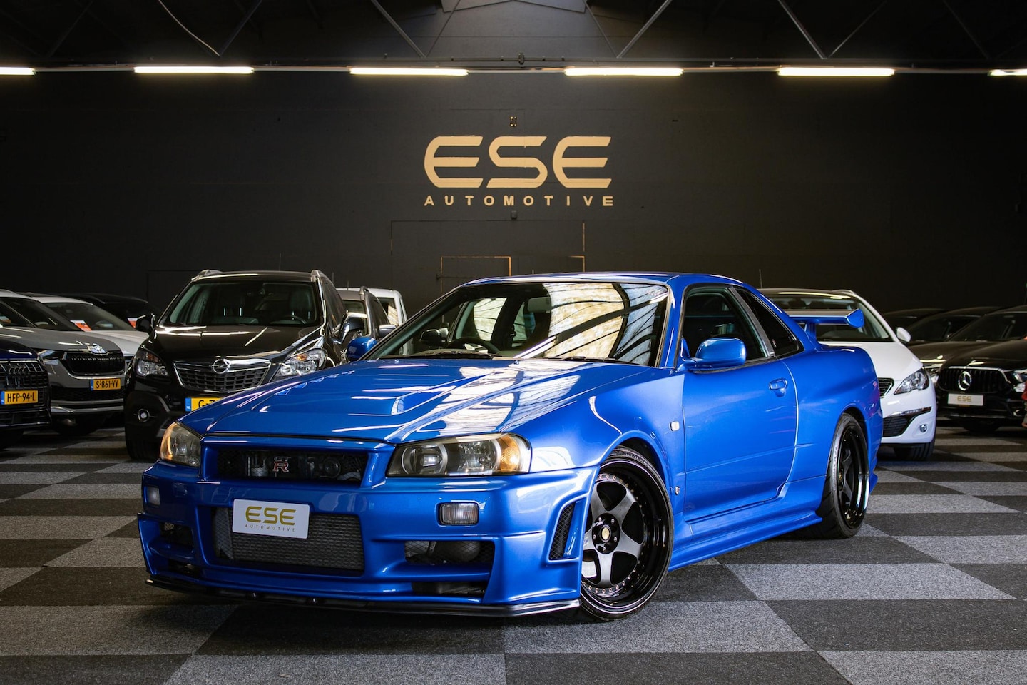 Nissan GT-R - Skyline R34 GTR V-spec - AutoWereld.nl