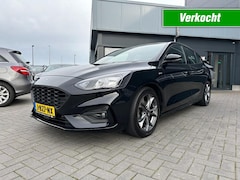 Ford Focus - 1.0 EcoBoost ST-Line Business Zwart, navigatie, cruise control,