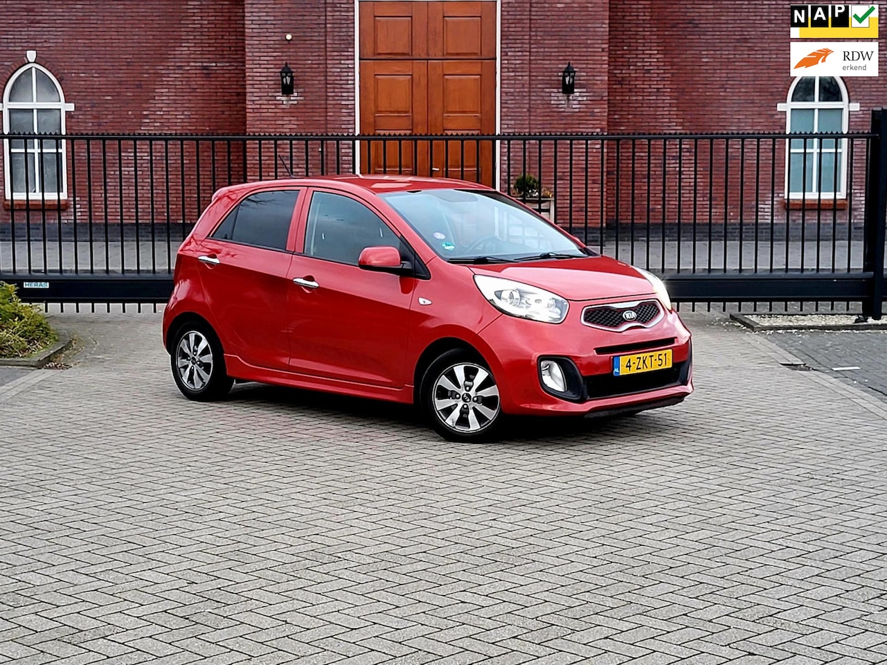 Kia Picanto - 1.0 CVVT X-treme / Leer / Navi / Airco / 1e Eigenaar / Nieuwe Apk - AutoWereld.nl