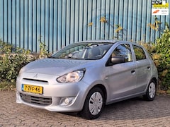 Mitsubishi Space Star - | 1.0 Inform | Airco | 2e eigenaar | Bluetooth | Navigatie |