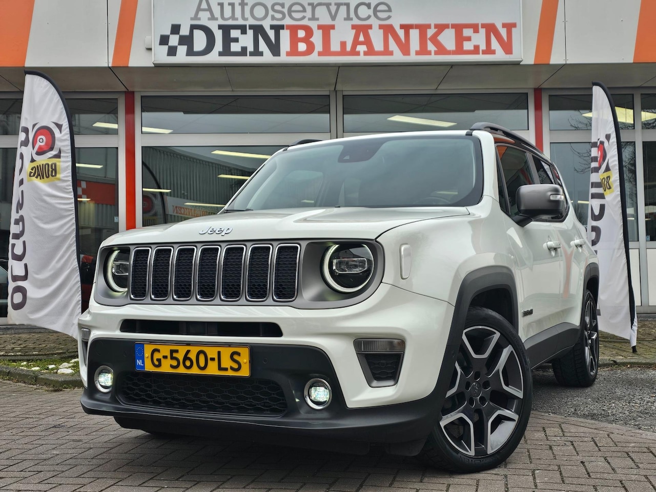 Jeep Renegade - 1.3T Freedom Automaat BJ.10-2019 / Navi / Keyless / Clima / LED Koplampen / Trekhaak / 19" - AutoWereld.nl