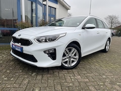 Kia Cee'd Sportswagon - Ceed 1.4 T-GDi DynamicLine | Navigatie, Apple carplay/Android auto, Cruise control, Parkee