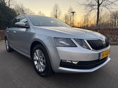 Skoda Octavia - KOMBI 1.0TSI 115PK AMBITION BUSINESS/ACARPLAY/THAAK/NAV/LED/FACELIFT