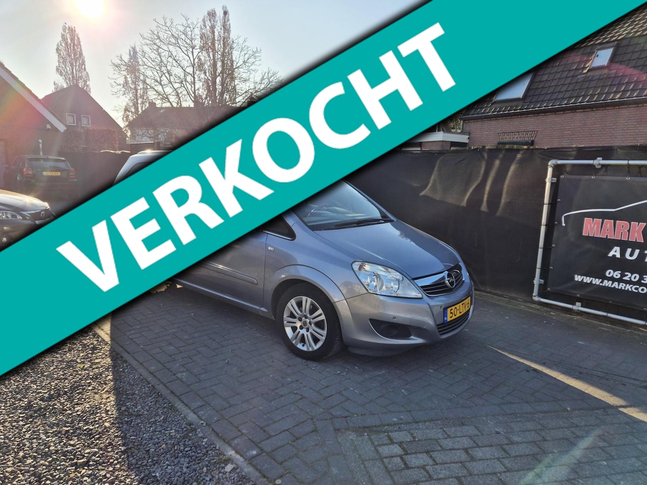 Opel Zafira - 1.8 Cosmo Navi Clima Cruise - AutoWereld.nl