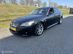 BMW 5-serie - 523i High Executive lees tekst