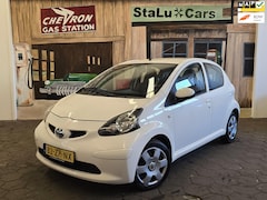 Toyota Aygo - 1.0-12V +/AIRCO/5-DEURS/BOEKJES AANWEZIG/