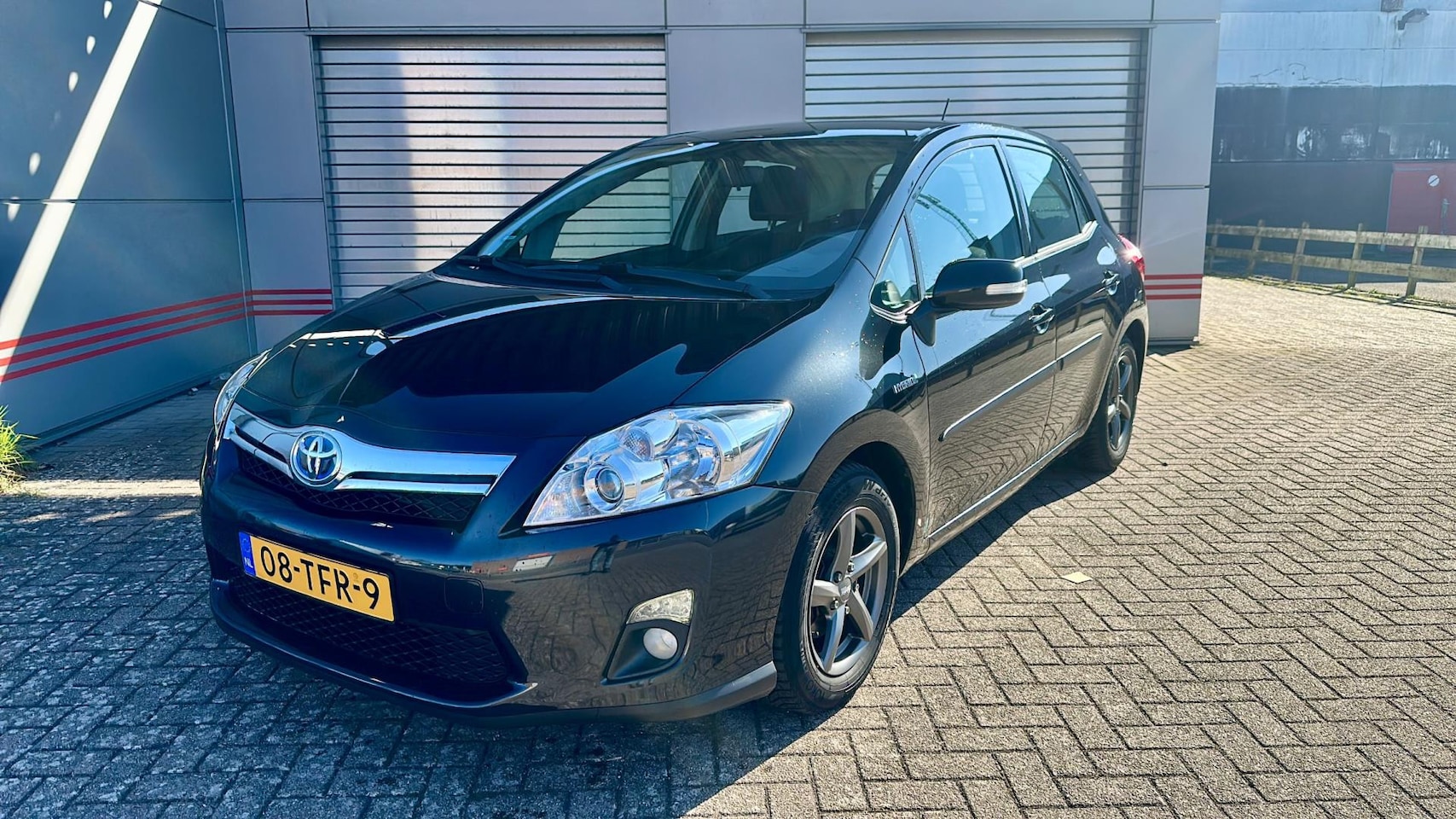 Toyota Auris - 1.8 Full Hybrid Aspiration Navi - AutoWereld.nl