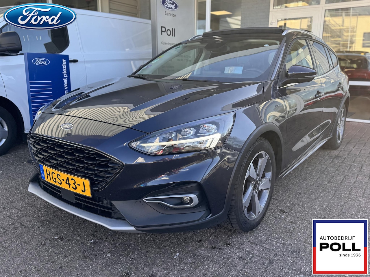 Ford Focus Wagon - Ecob. Hybrid Active-X VIGNALE *UNIEK* Panoramadak Leer Ad. Cruise Camera El. Klep B&O HUD - AutoWereld.nl