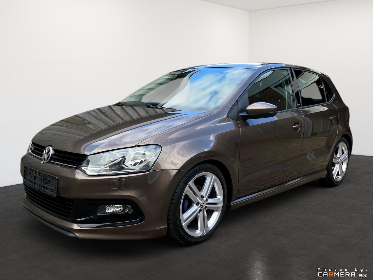 Volkswagen Polo - 1.2 TSI R-Line cruise pdc 17”lmv clima - AutoWereld.nl