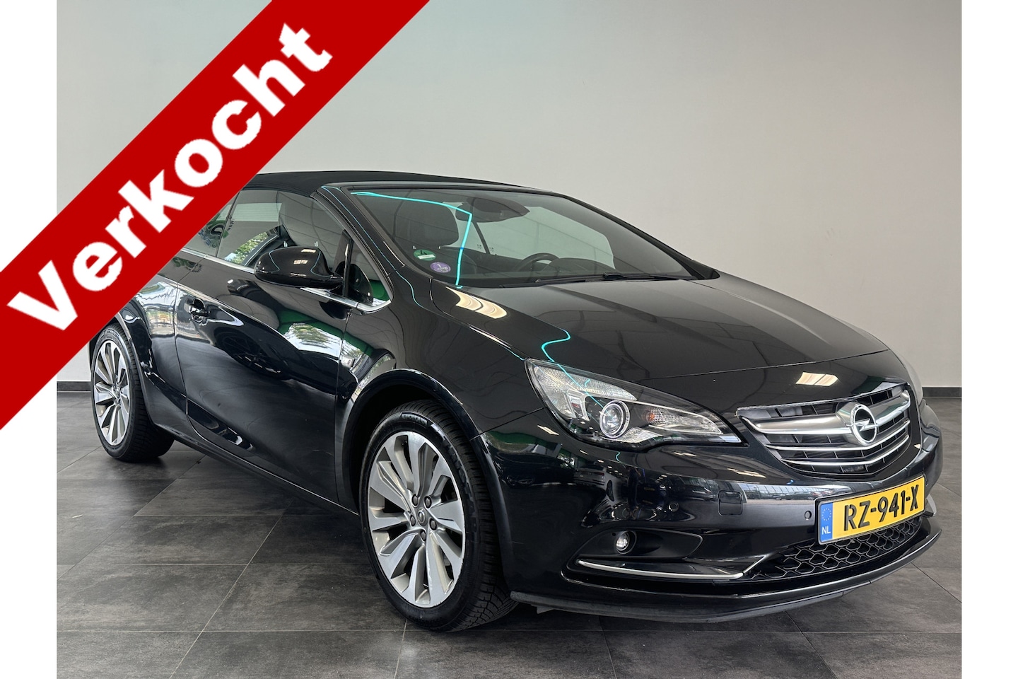 Opel Cascada - 1.4 Turbo ecoFLEX Cosmo Leder Navigatie 19'lmv - AutoWereld.nl