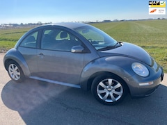 Volkswagen New Beetle - 2.0 Highline / 1e eigenaar