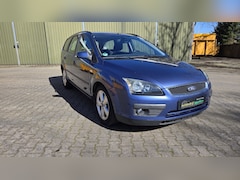 Ford Focus Wagon - 1.6-16V First Ed