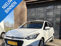 Hyundai i20 - 1.2 HP i-Motion Passion uitvoering/Facelift/Airco