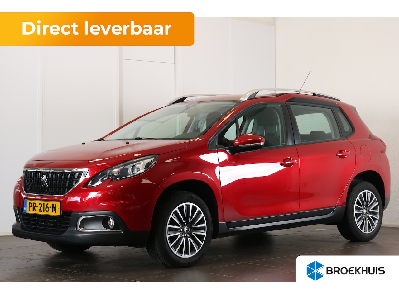 Peugeot 2008 - 1.2 PureTech Blue Lion 110pk | Airco | Navi | DAB | Bluetooth | Centrale deurvergendeling - AutoWereld.nl