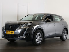 Peugeot 2008 - 1.2 PureTech 100pk Active Pack | Navi | Camera | Parkeersensor achter | Trekhaak | LMV 16"