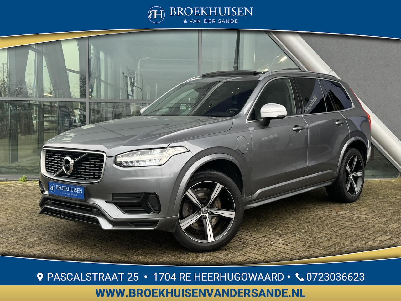 Volvo XC90 - 2.0 T8 Twin Engine AWD R-Design 408pk Panormadak / Luchtvering / Elektrische Trekhaak - AutoWereld.nl