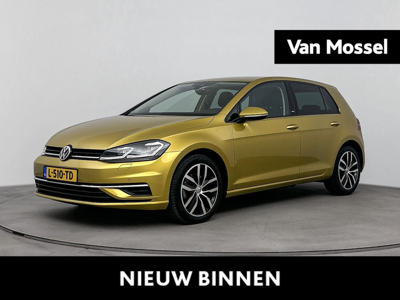 Volkswagen Golf - 1.4 TSI Highline Business R | Navigatie | Apple-Carplay | Stoelverwarming | Trekhaak | Dyn - AutoWereld.nl