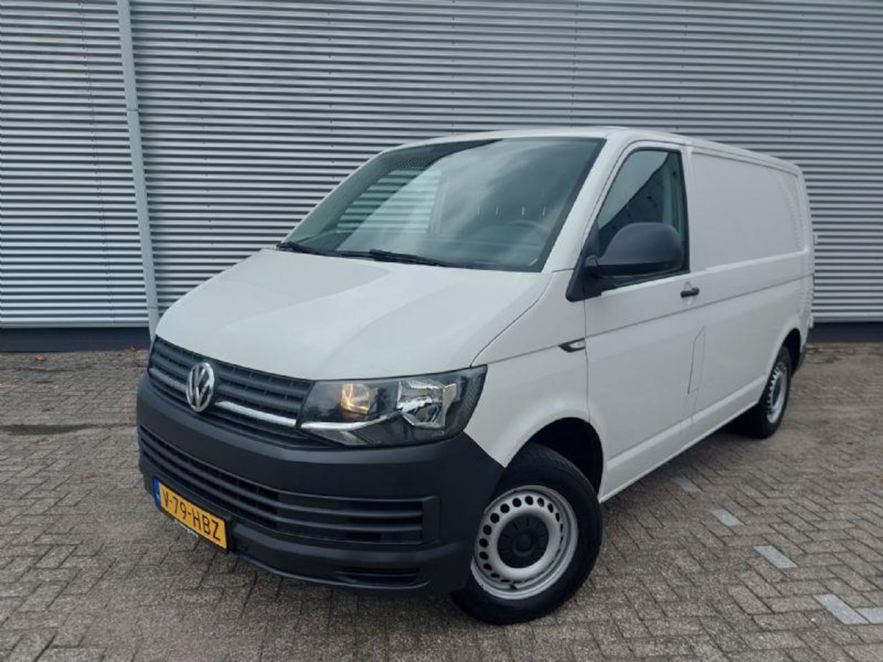 Volkswagen Transporter - 2.0 TDI L1H1 prijs EX btw, airco,trekhaak,parkeersensoren, - AutoWereld.nl