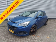 Opel Corsa - 1.6 Turbo OPC Nurnberg Edit. airco, cruisecontrol, parkeersensoren achter, panoramadak,