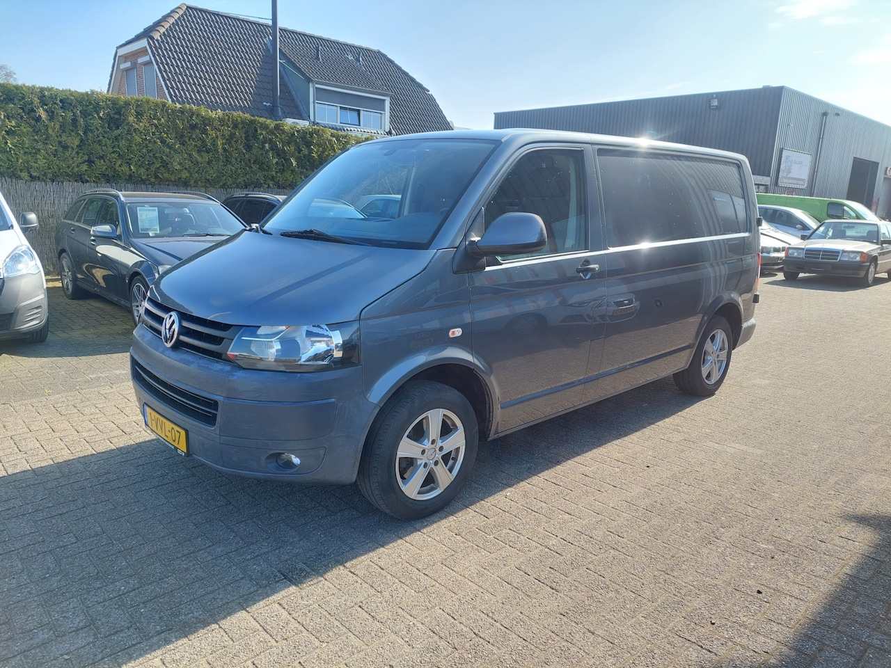 Volkswagen Transporter - 2.0 TDI L1H1 DC Trendline 2.0 TDI L1H1 DC Trendline - AutoWereld.nl