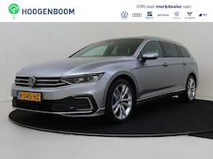 Volkswagen Passat Variant - 1.4 TSI PHEV GTE Business | Panoramadak | Trekhaak | Keyless | LED matrix verlichting | Ac