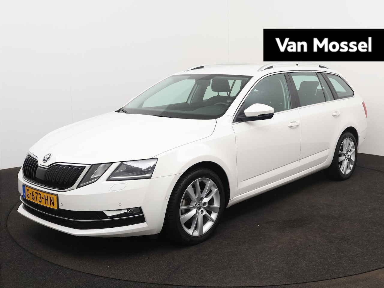 Skoda Octavia Combi - 1.0 TSI Greentech Business Edition Plus | STOELVERWARMING | CLIMATE CONTROL | TREKHAAK | P - AutoWereld.nl