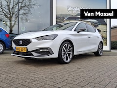 Seat Leon - 1.5 TSI e-Hybrid FR PHEV First Edition 204 PK | Automaat | LED Koplampen | Navigatie | Cli