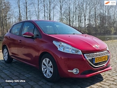 Peugeot 208 - 1.2 e-VTi Active Automaat airco cruis control navigatie