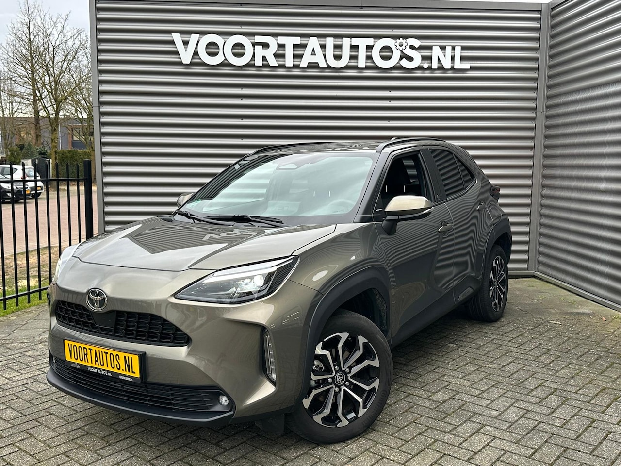 Toyota Yaris Cross - 4 stuks 1.5 Hybrid 130 Business Plus | Groot Navigatie | Stoel & Stuurverwarming | Apple C - AutoWereld.nl