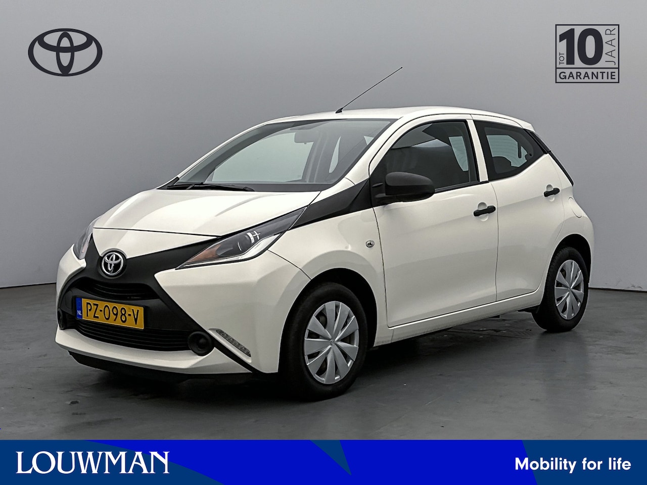 Toyota Aygo - 1.0 VVT-i x-fun | 1e Eigenaar | BTW'er | Airco | Dealer onderhouden | - AutoWereld.nl