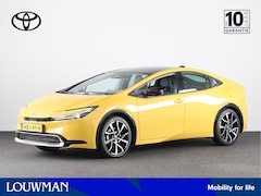 Toyota Prius - 2.0 Plug-in 220 Solar Edition *DEMO* | Navigatie | 360° Camera | Stoel -/ Stuur Verwarming