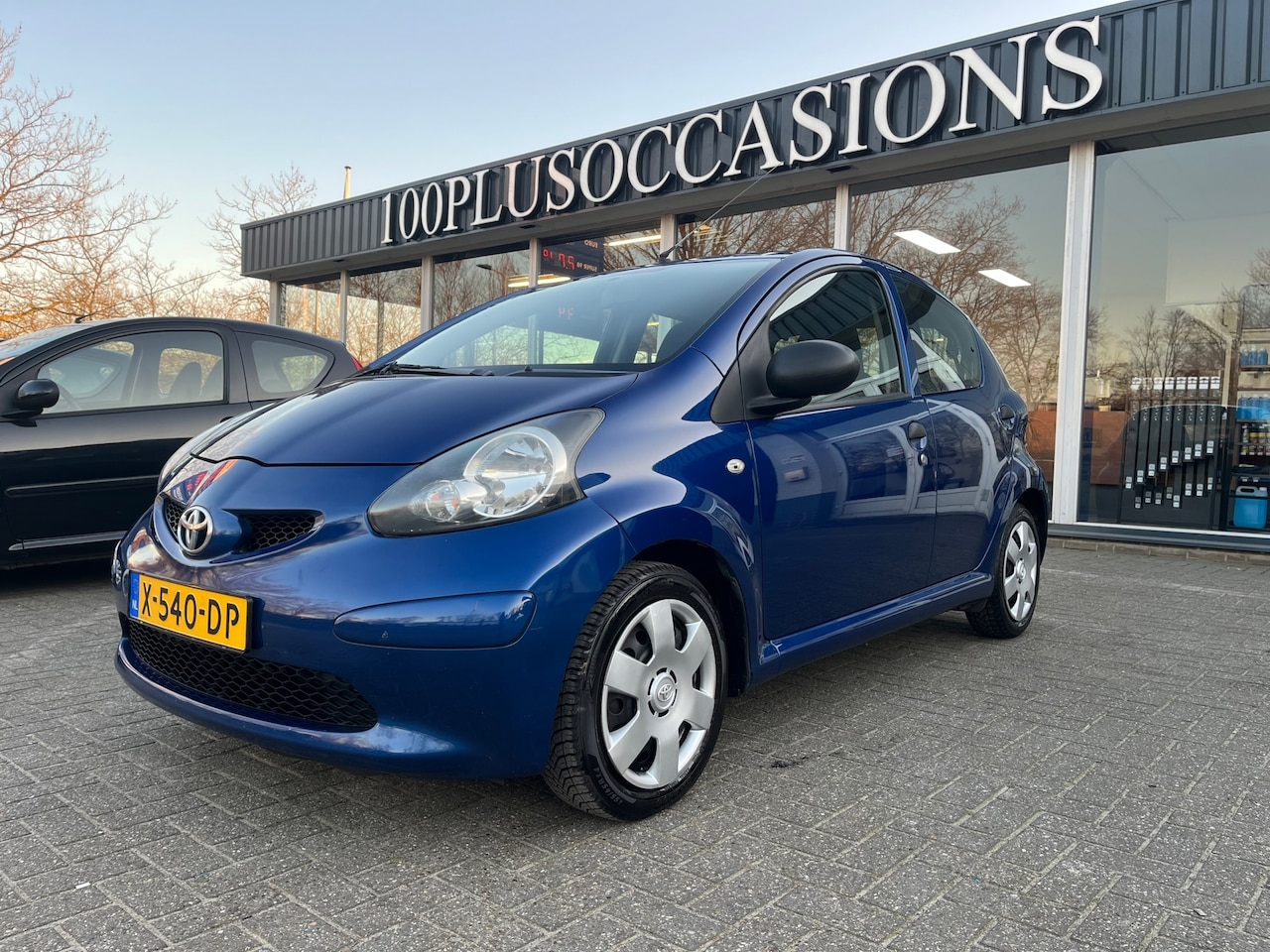 Toyota Aygo - 1.0-12V, 5 deurs, betrouwbaar - AutoWereld.nl