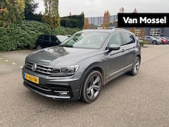 Volkswagen Tiguan - 2.0 TSI 4Motion R-Line | 190 PK | Automaat | Trekhaak | Panorama schuif/kantel dak | Digit