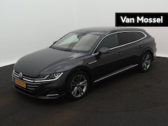 Volkswagen Arteon Shooting Brake - 2.0 TSI R-Line Business+ 190 PK | R-Line | Automaat | Panoramadak | Navigatie | Parkeersen