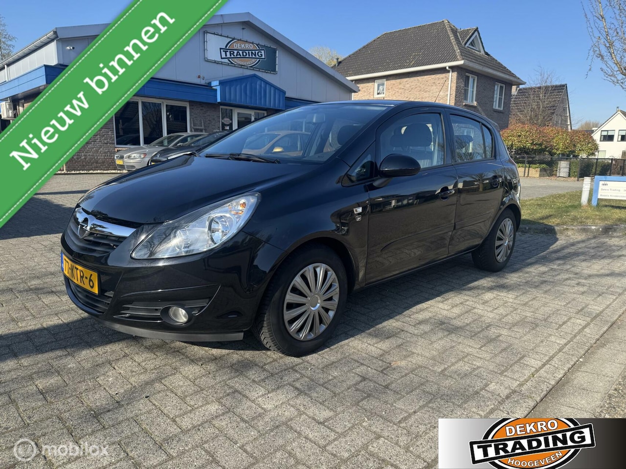 Opel Corsa - 1.4-16V '111' Edition airco Trekhaak - AutoWereld.nl