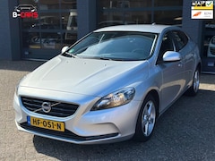 Volvo V40 - 2.0 D2 R-Design Pdc|Navi|Xenon|Nap